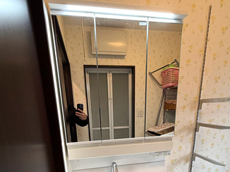 洗面リフォーム コストと使い勝手を両立した洗面化粧台